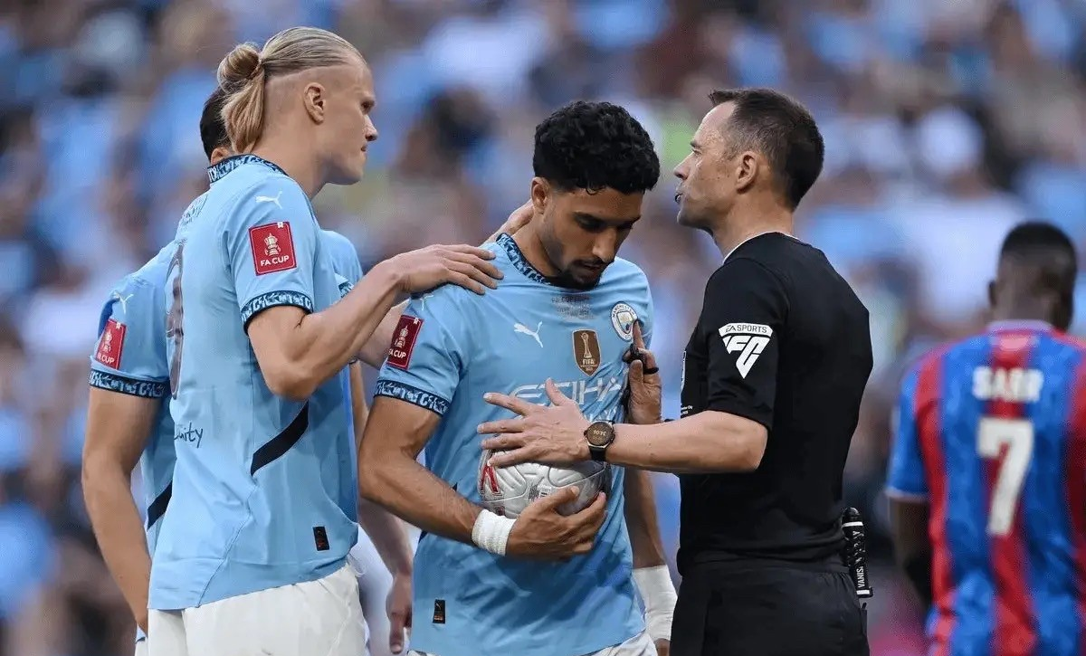 爱游戏体育-关于葡超加时末段再迎强敌，曼联遗憾出局，主帅态度——引发热议，训练强度明显提升的信息